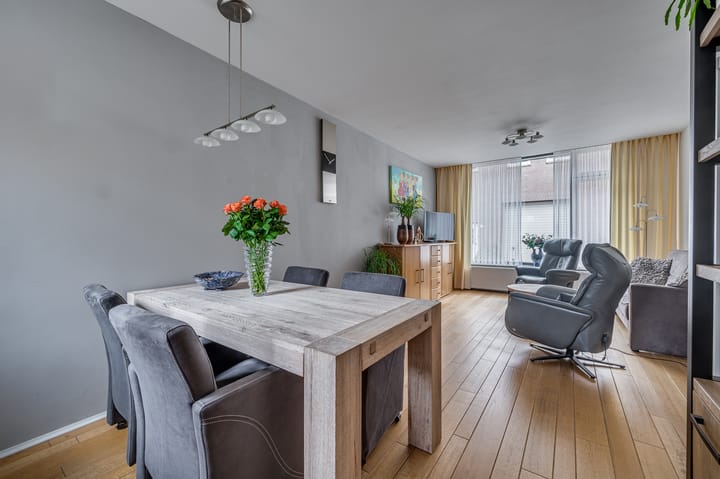 Foto 8 van van Laerstraat 28