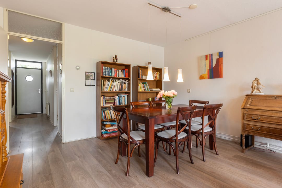 Foto 8 van Loolaan 8-H