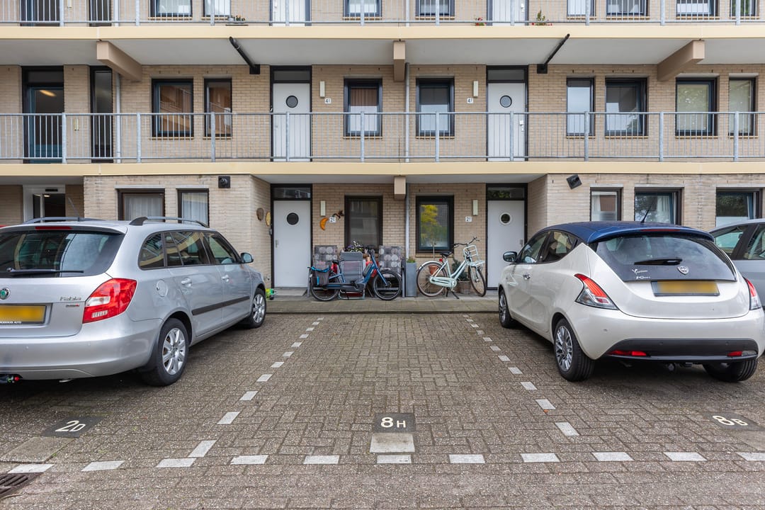 Foto 28 van Loolaan 8-H