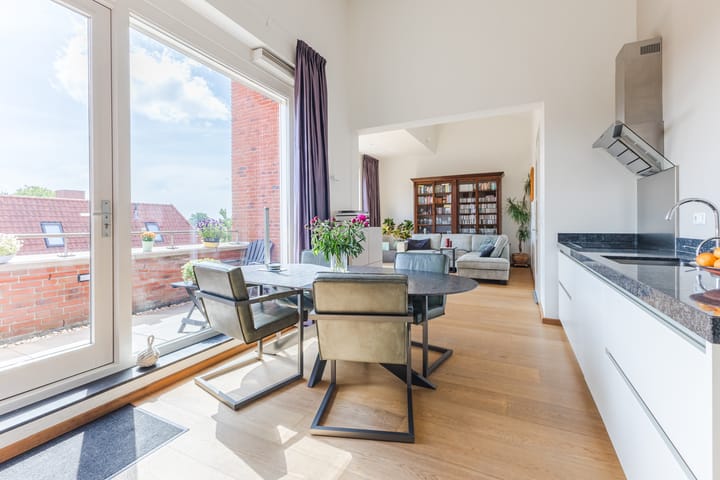 Foto 4 van Hooftstraat 137