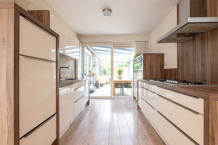 Foto 24 van Kruizemuntstraat 429