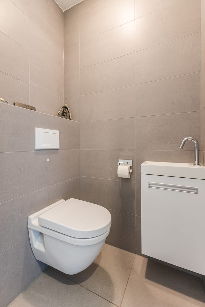 Photo 19 of Hooftstraat 137