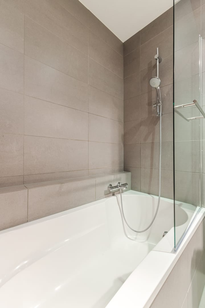 Photo 27 of Hooftstraat 137