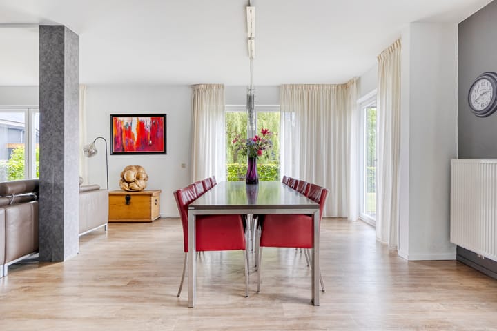 Photo 8 of Aurelia 74