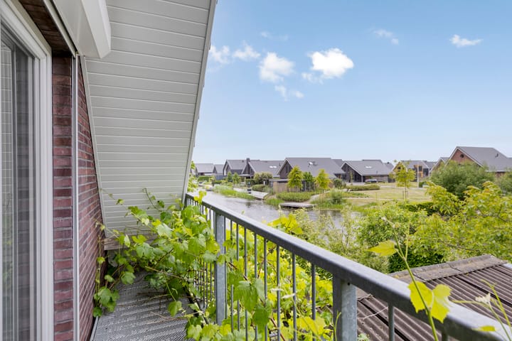 Photo 20 of Aurelia 74