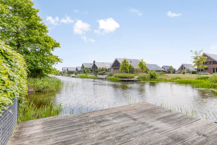 Photo 35 of Aurelia 74