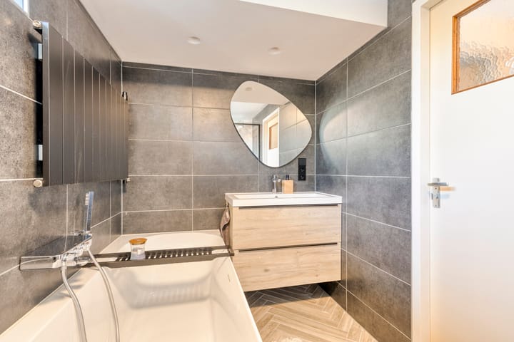 Foto 22 van Generaal Spoorstraat 39