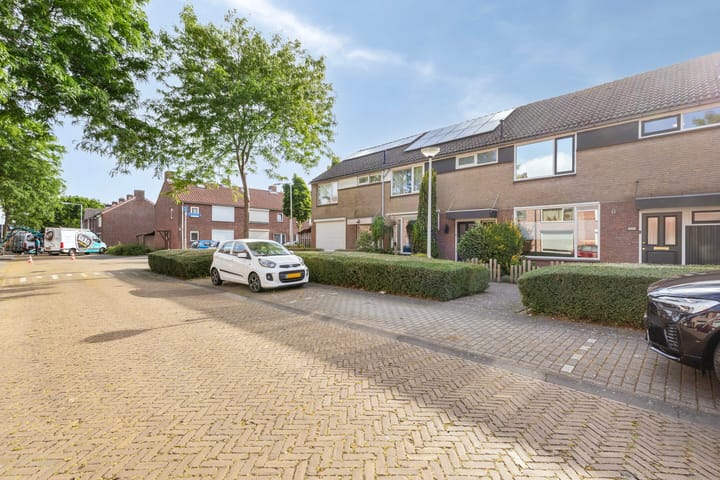 Foto 30 van Generaal Spoorstraat 39