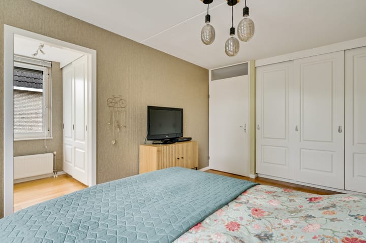 Foto 12 van Saint Rémystraat 36