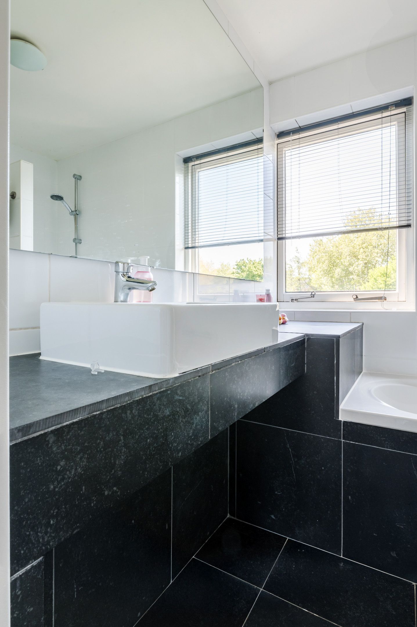 Photo 21 of Baronielaan 212