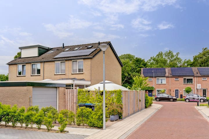 Foto 2 van Prinses Margrietlaan 105