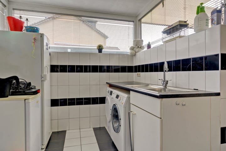 Foto 10 van Prinses Margrietlaan 105