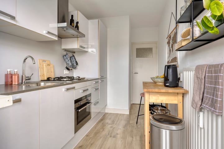 Foto 13 van Marnixstraat 135