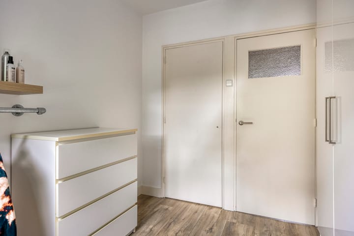 Foto 18 van Marnixstraat 135