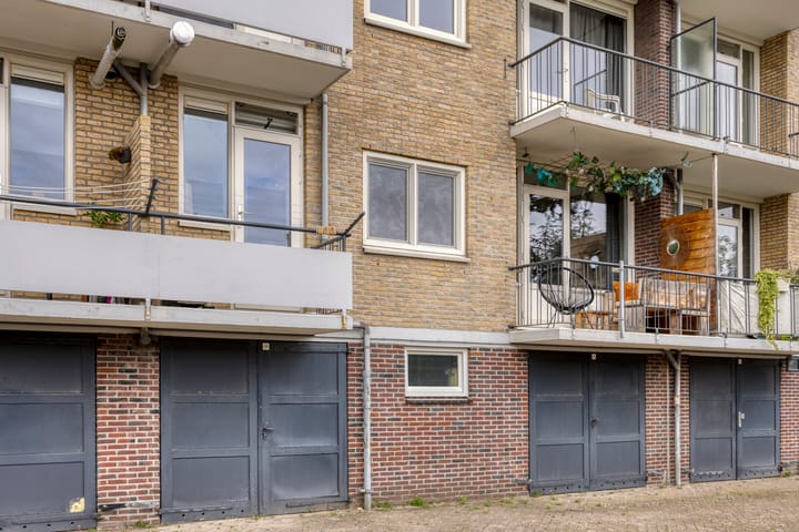 Foto 19 van Marnixstraat 135