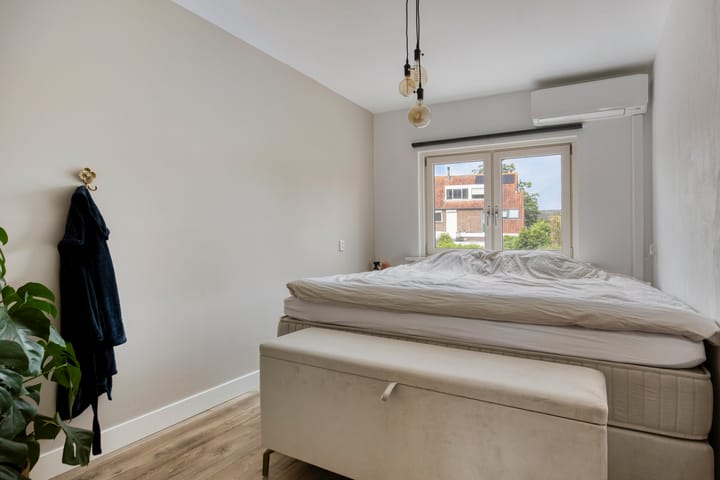 Foto 15 van Marnixstraat 135