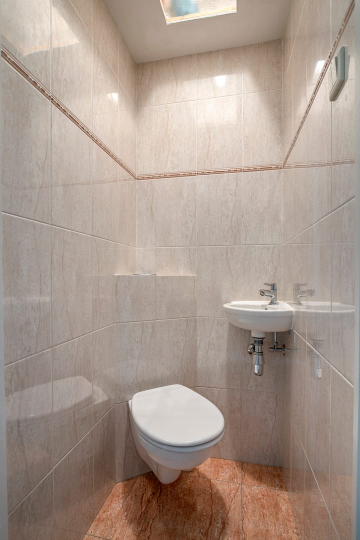 Photo 7 of Burgemeester van Dommelenlaan 4