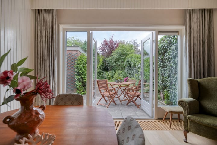 Photo 10 of Burgemeester van Dommelenlaan 4