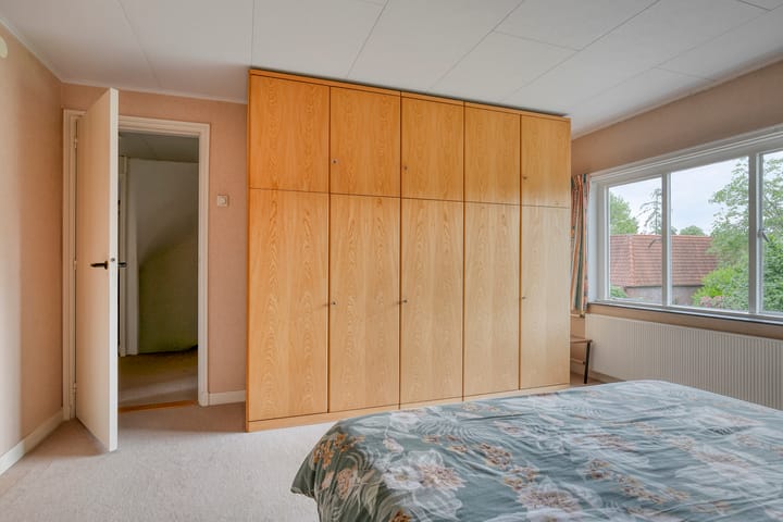 Photo 16 of Burgemeester van Dommelenlaan 4