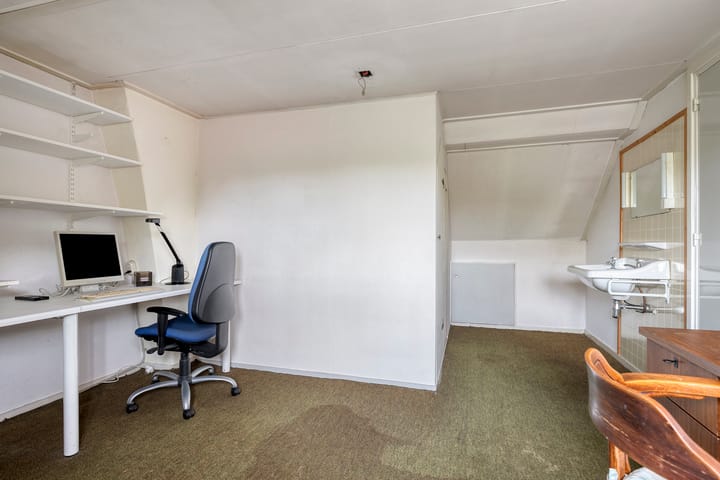 Photo 23 of Burgemeester van Dommelenlaan 4