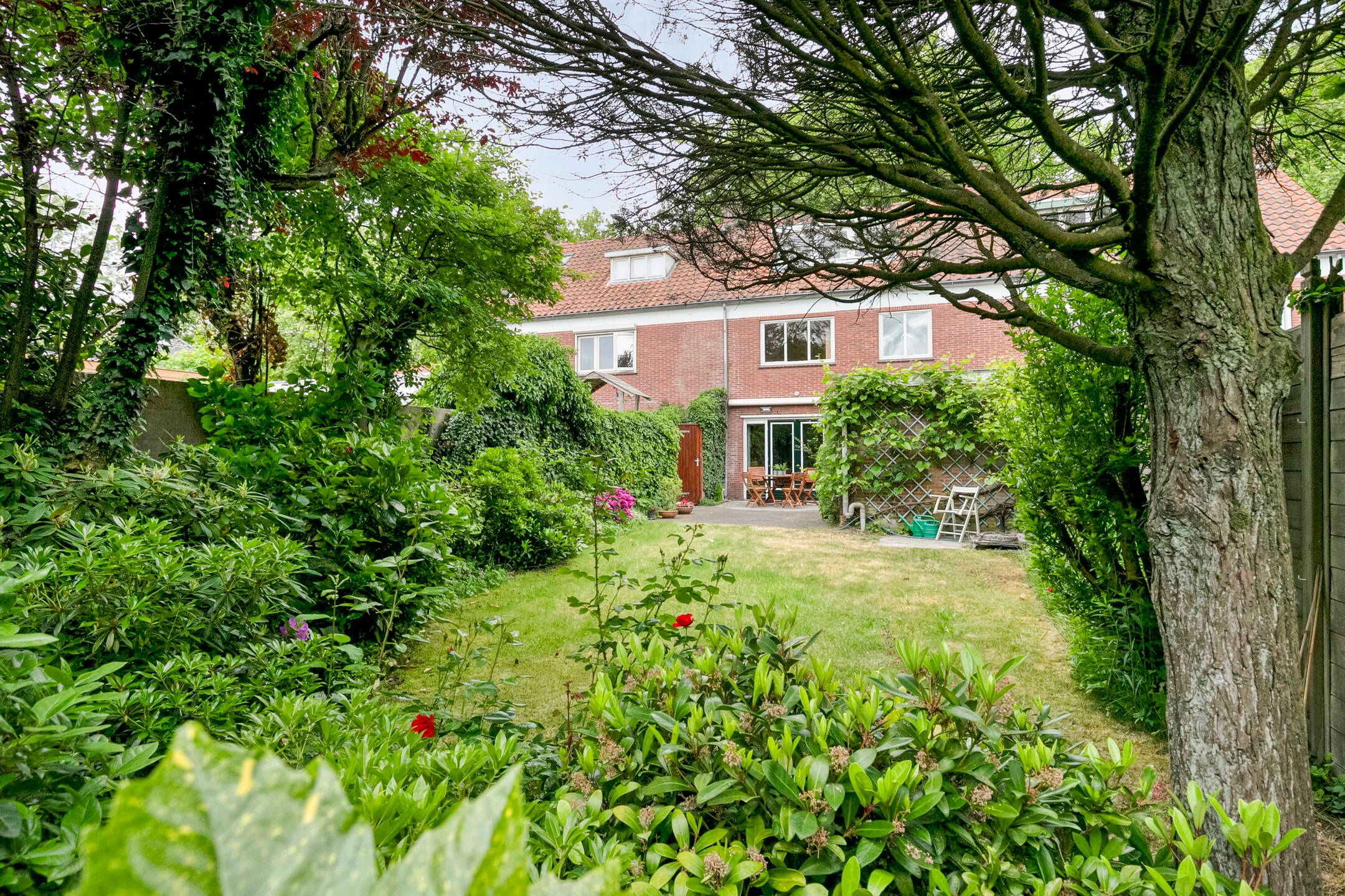 Foto 27 van Burgemeester van Dommelenlaan 4