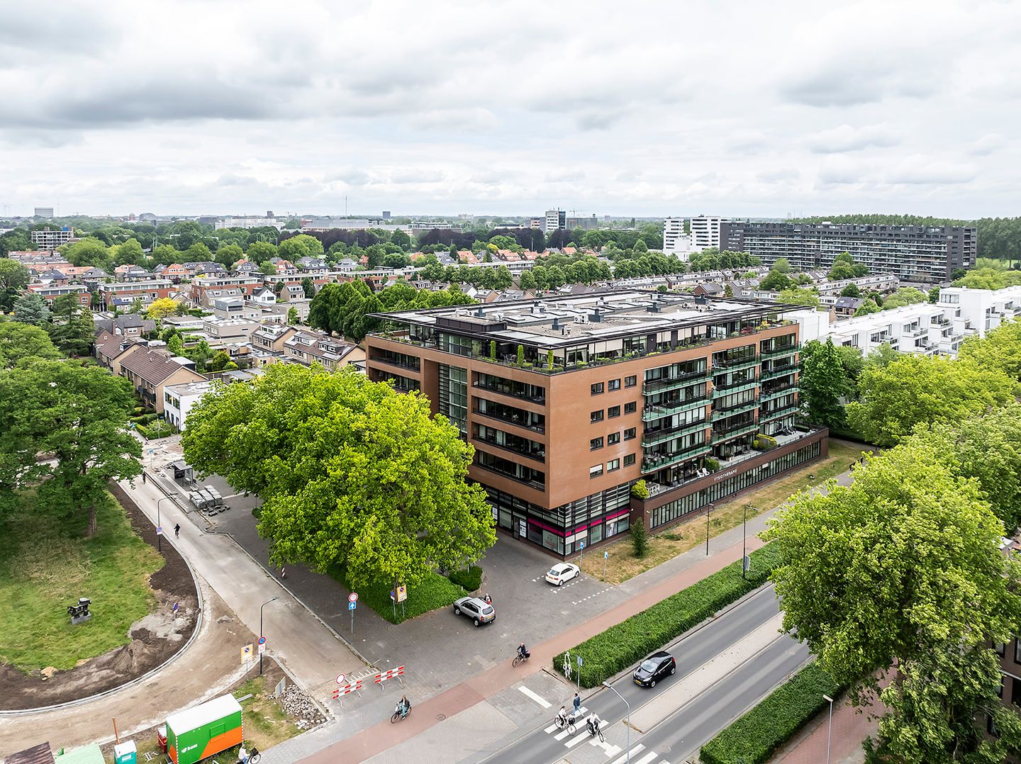 Bekijk foto 2 van Groot Ypelaardreef 71