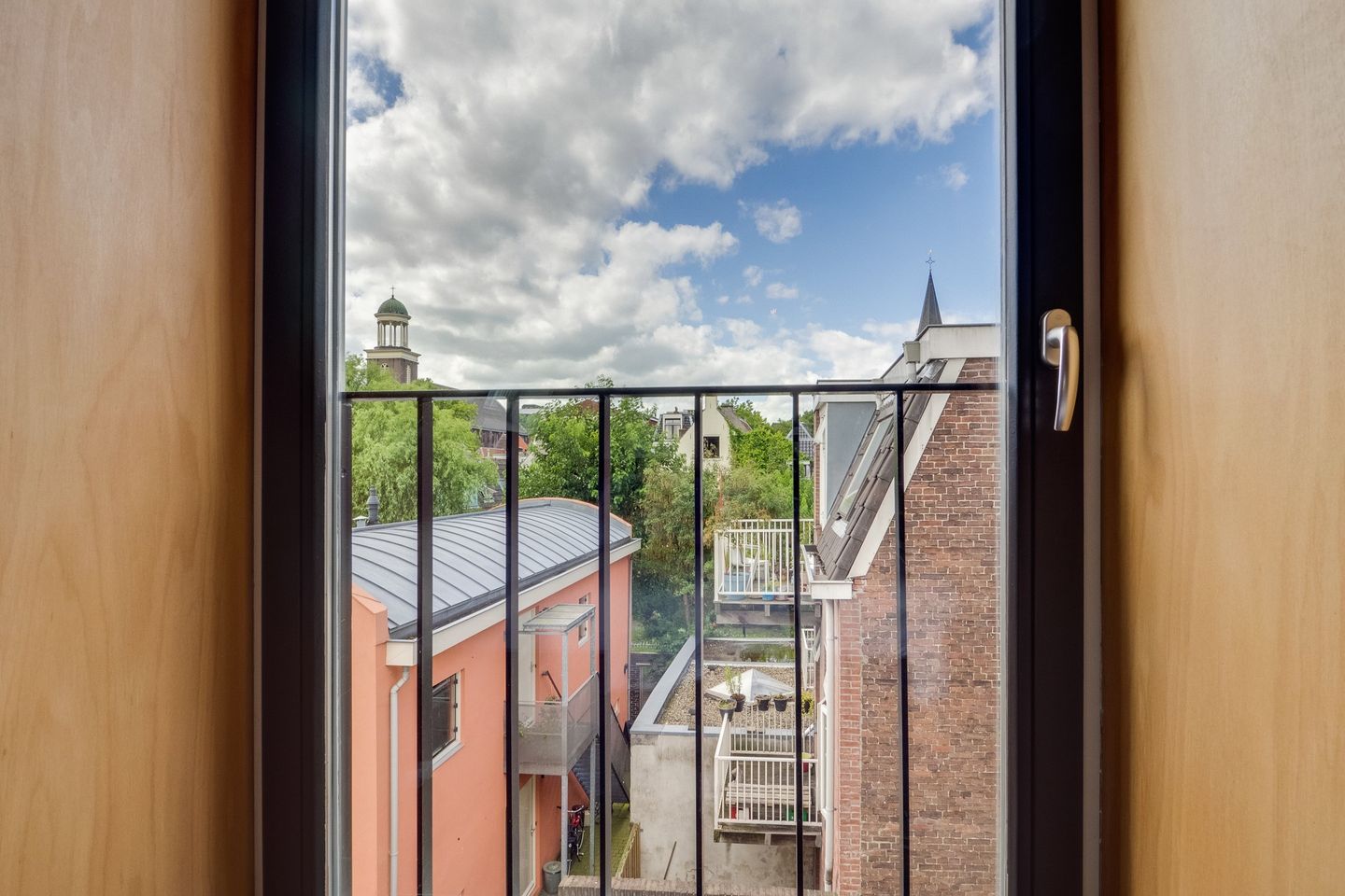 Photo 40 of Loeff Berchmakerstraat 48