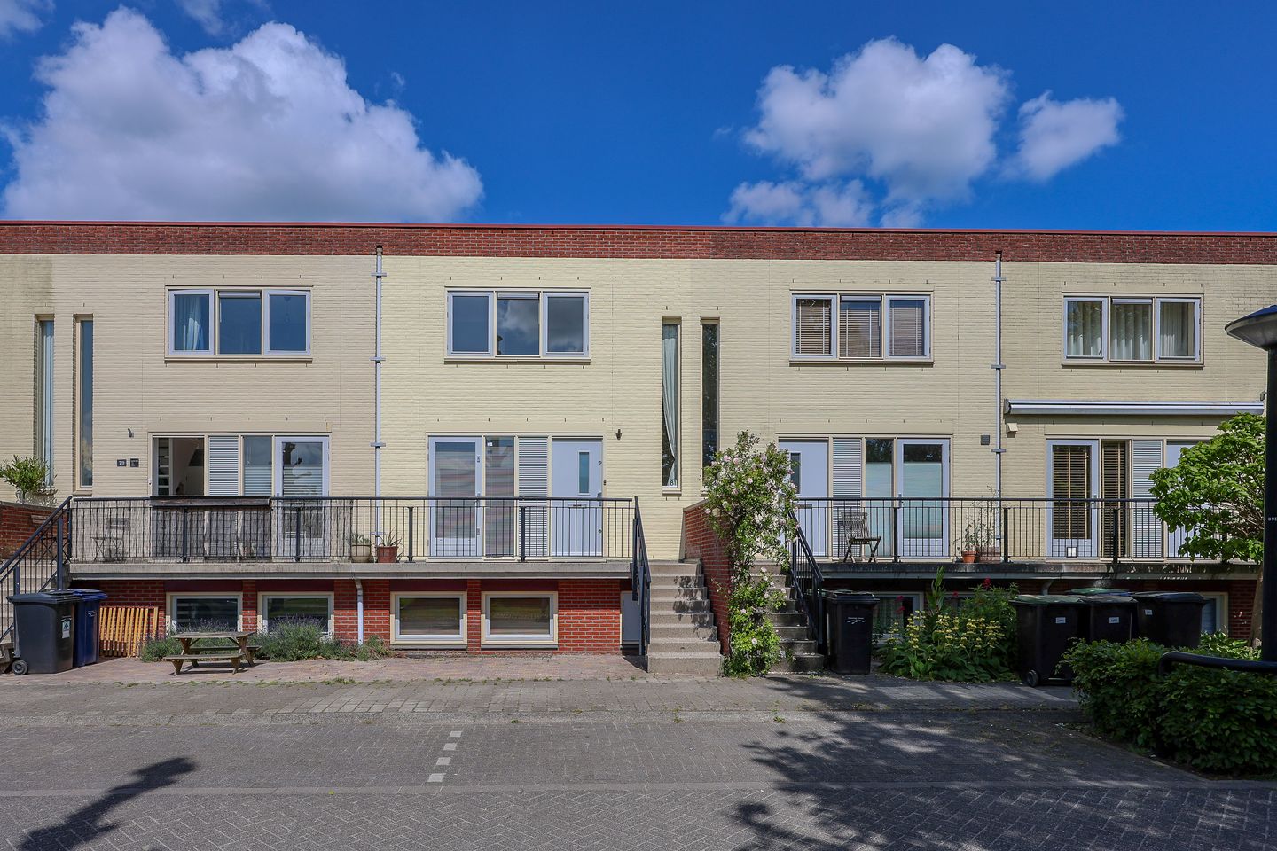 Foto 1 van Regenboogweg 81