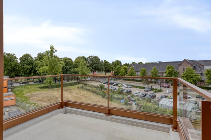 Photo 5 of Isabellastraat 46