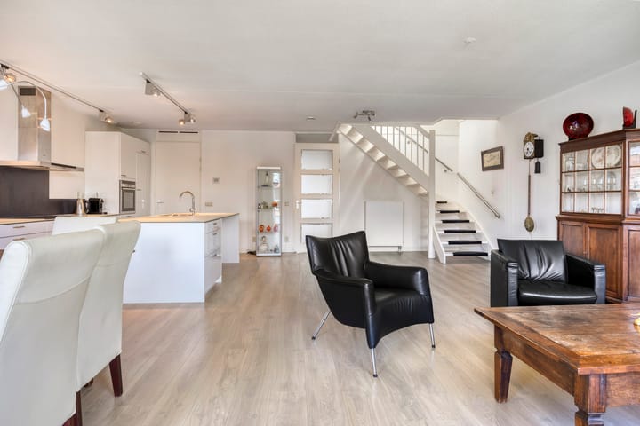 Foto 6 van Spoorlaan 44