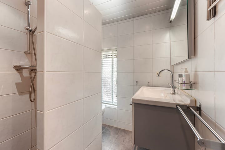 Foto 17 van Lindenweg 18