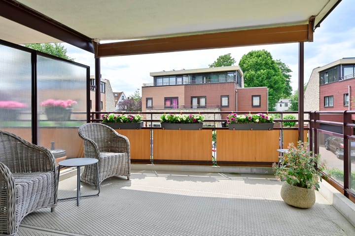 Foto 10 van Zeshoven 19