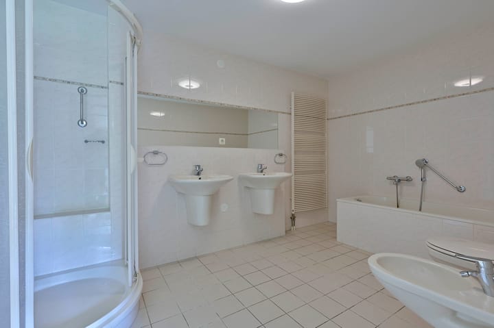 Foto 11 van Zeshoven 19