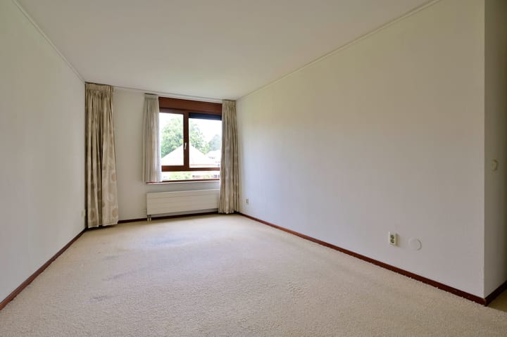 Foto 12 van Zeshoven 19