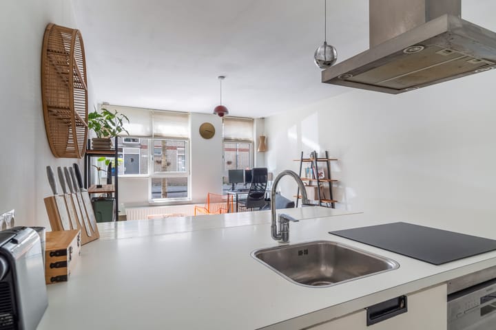 Foto 6 van Van Kinsbergenstraat 9-C