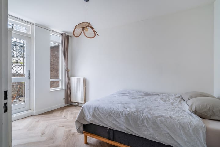 Foto 24 van Van Kinsbergenstraat 9-C