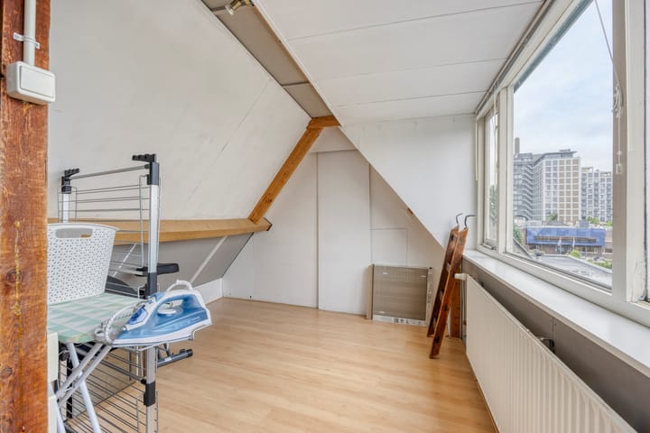 Photo 29 of Rosendaalsestraat 196