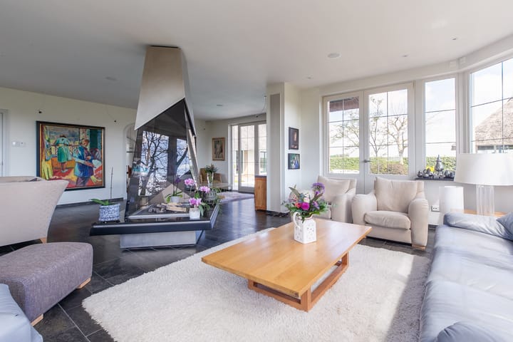 Photo 16 of Roosendaalseweg 24