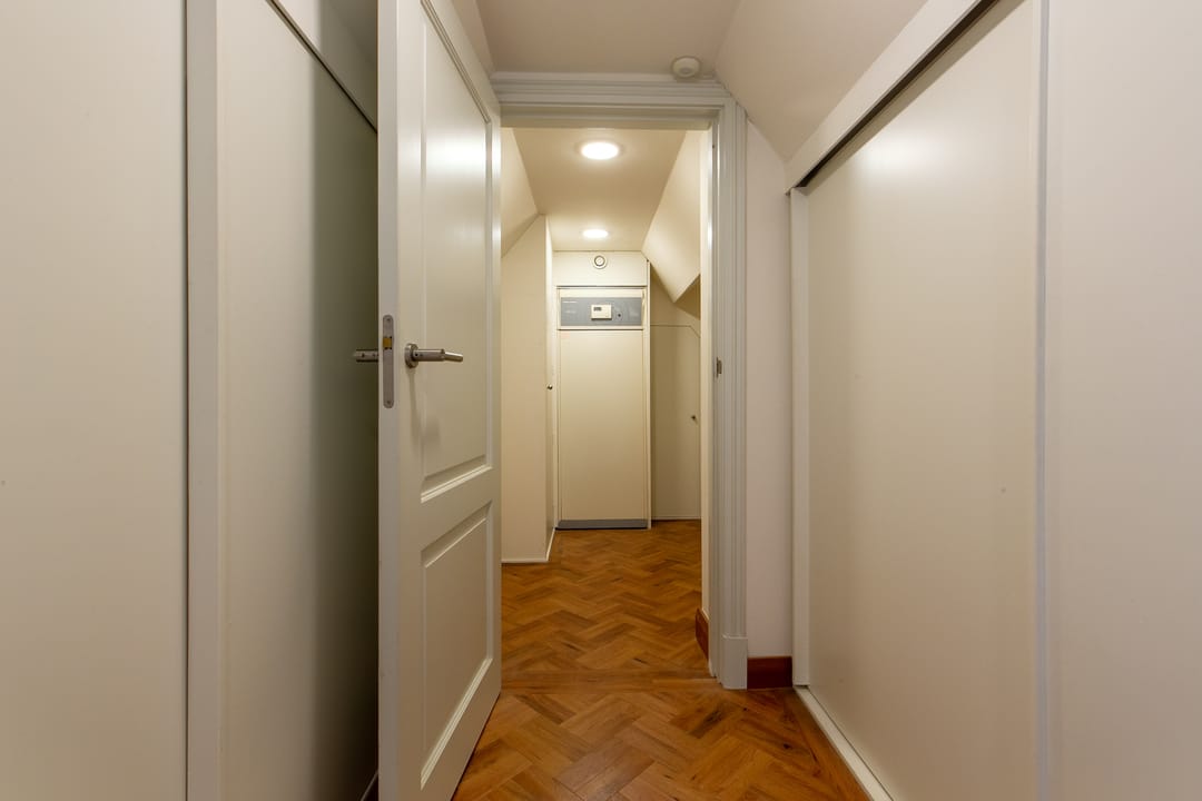 Foto 37 van Roosendaalseweg 24