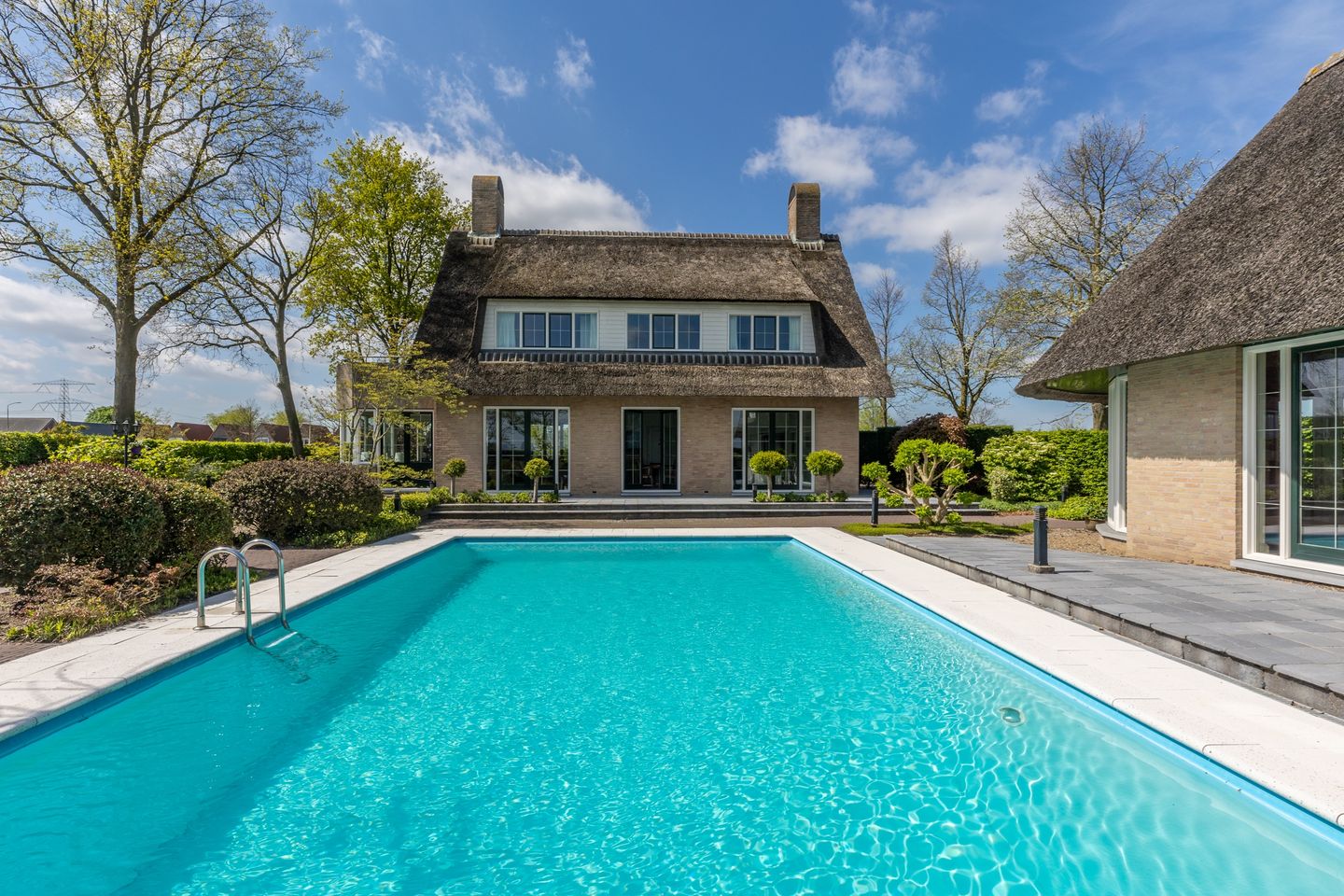 Foto 70 van Roosendaalseweg 24