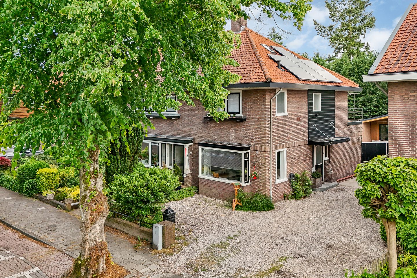 Burgemeester Patijnlaan 69 main image