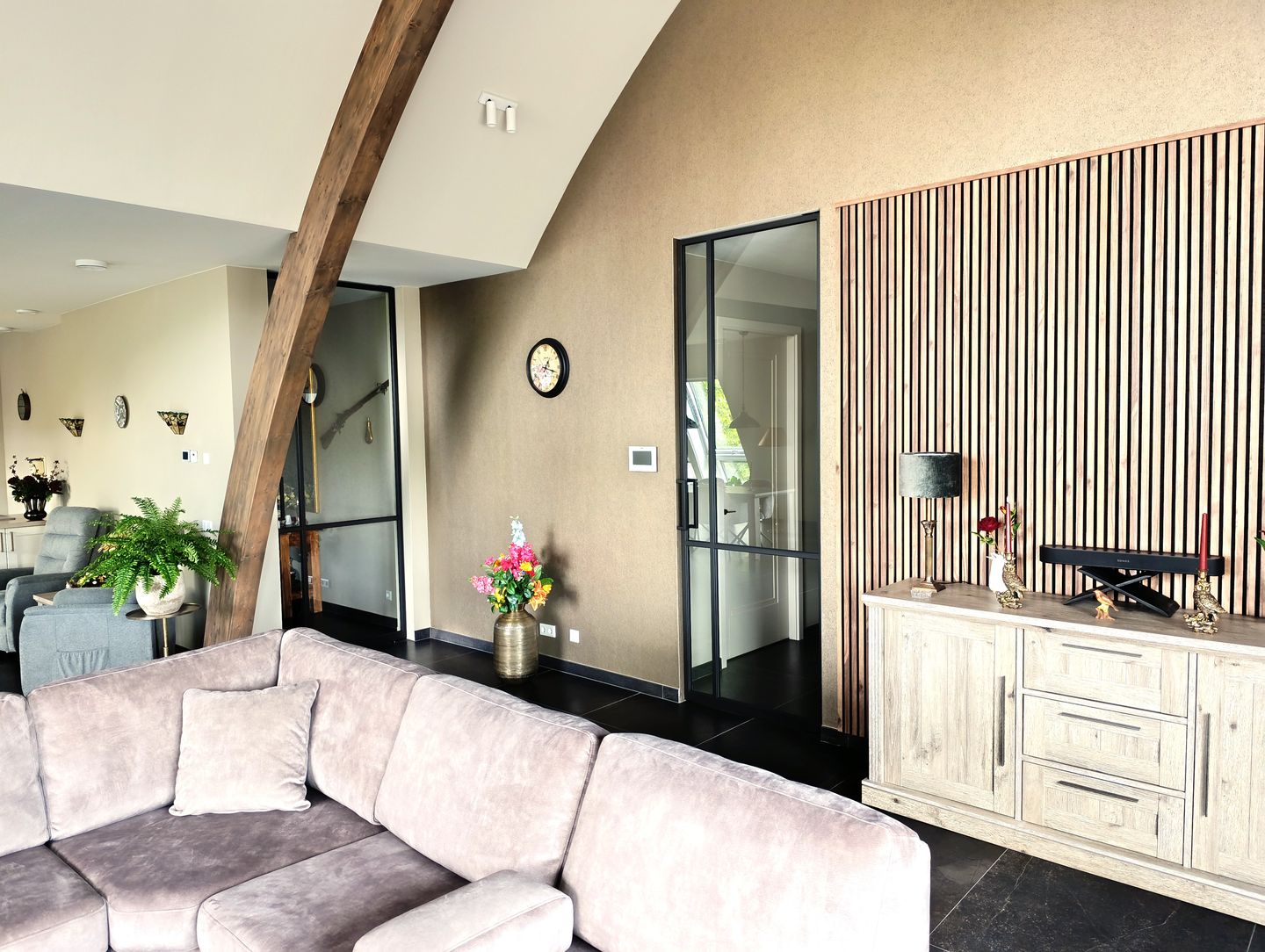 Foto 14 van Thorbeckelaan 22-H