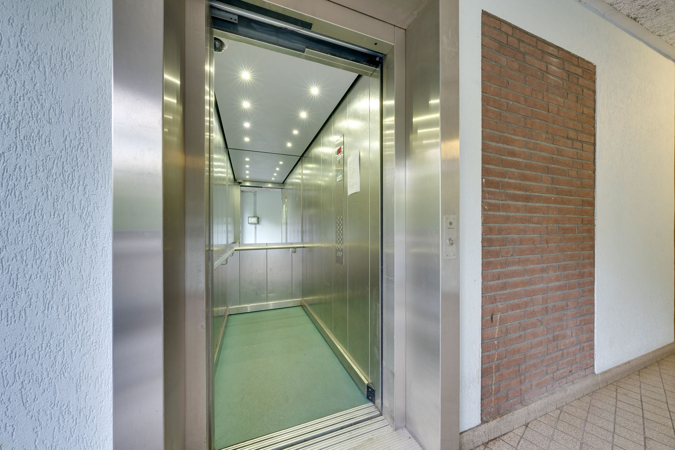 Foto 30 van Loenermark 272