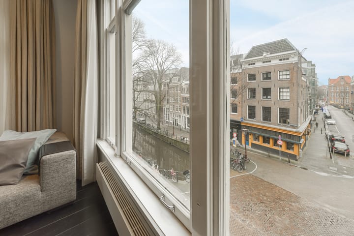 Foto 11 van Sint Agnietenstraat 18