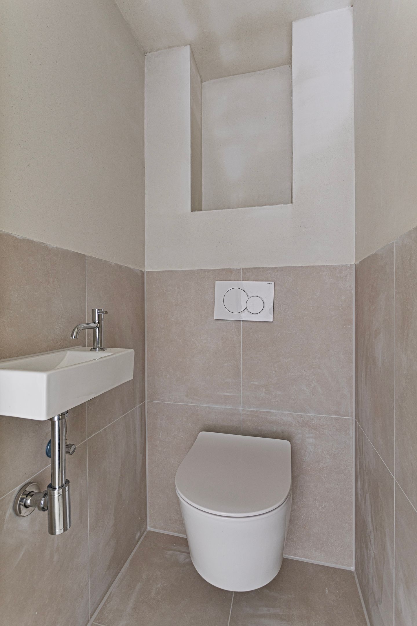 Photo 6 of Lorentzlaan 2