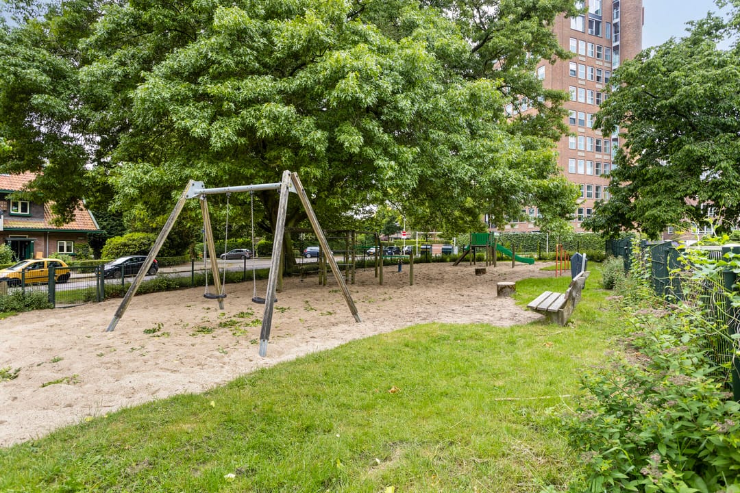 Photo 38 of Lorentzlaan 2