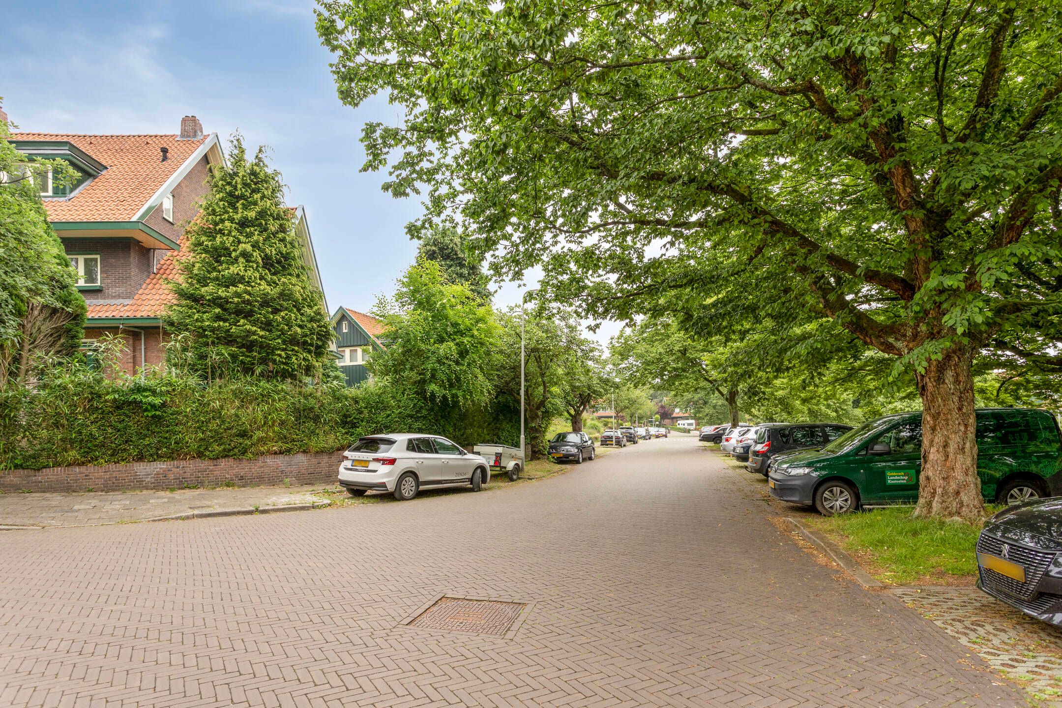 Photo 42 of Lorentzlaan 2