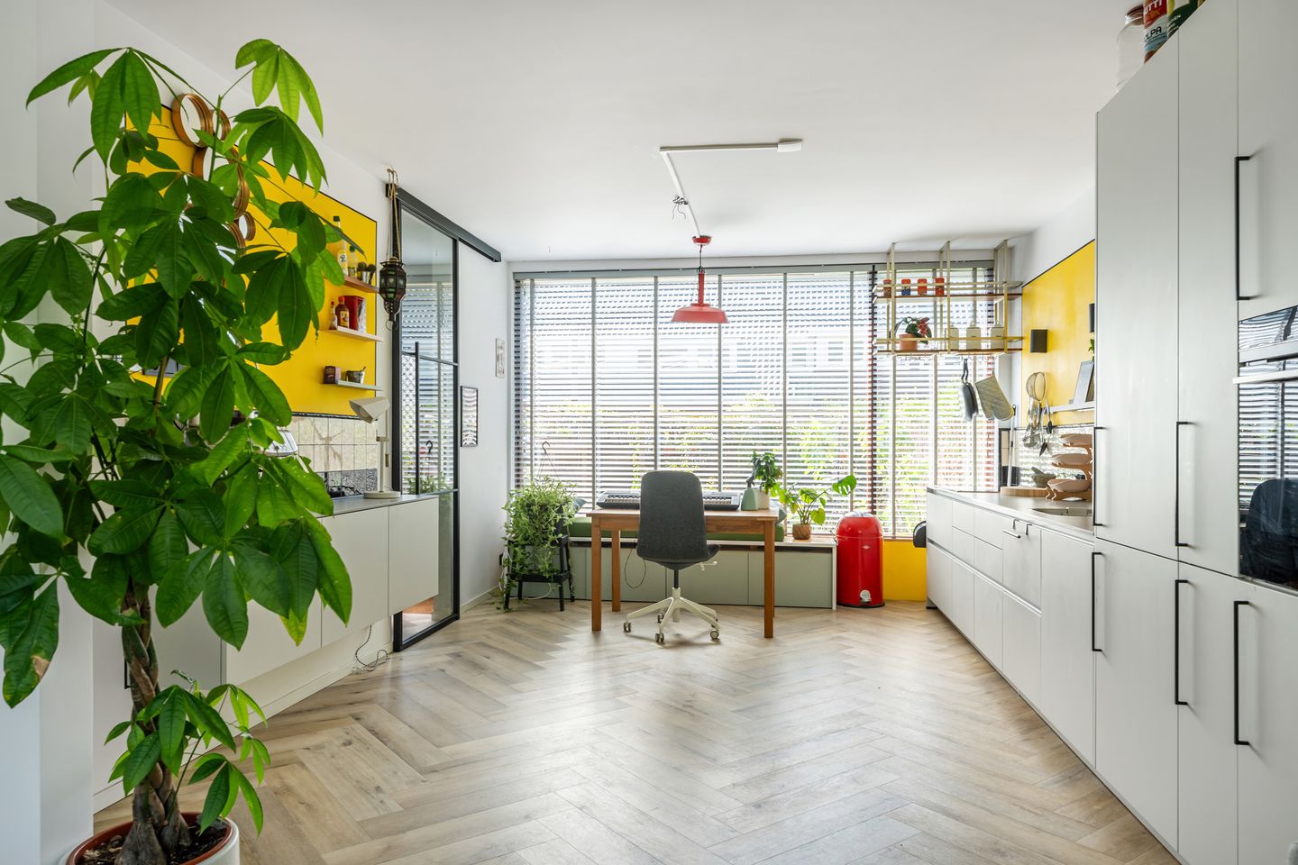 Foto 4 van Zestienhovensekade 451