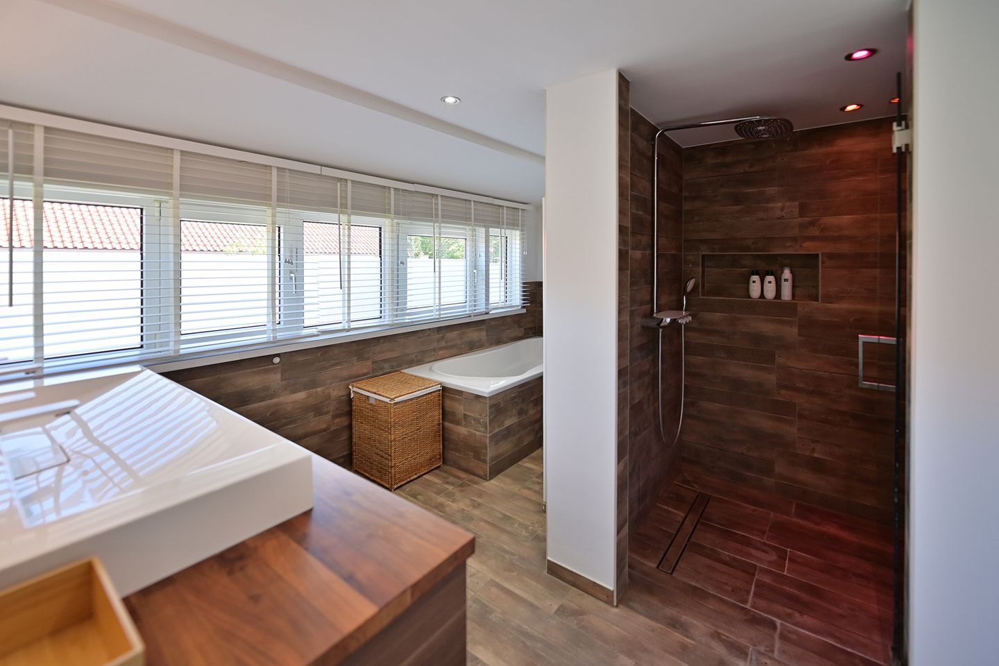 Foto 10 van Mezenstraat 34