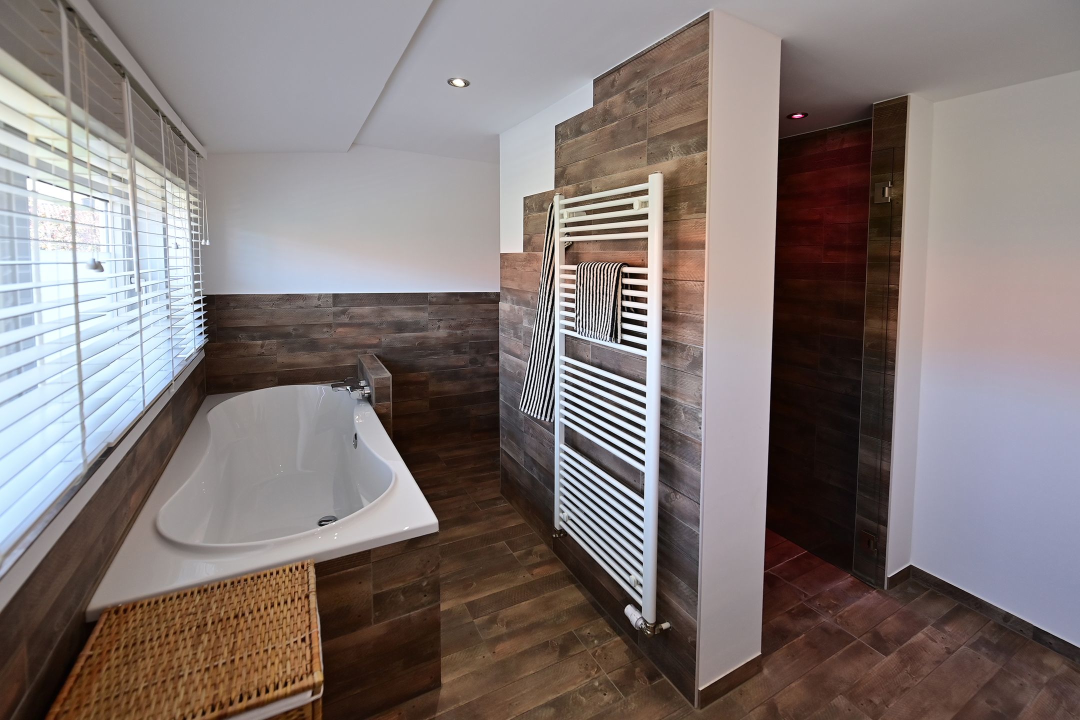 Foto 12 van Mezenstraat 34